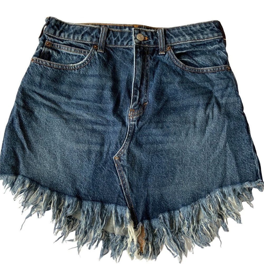We The Free Frayed Hem Medium Wash Denim Mini Skirt Size 28 - Picture 2 of 9